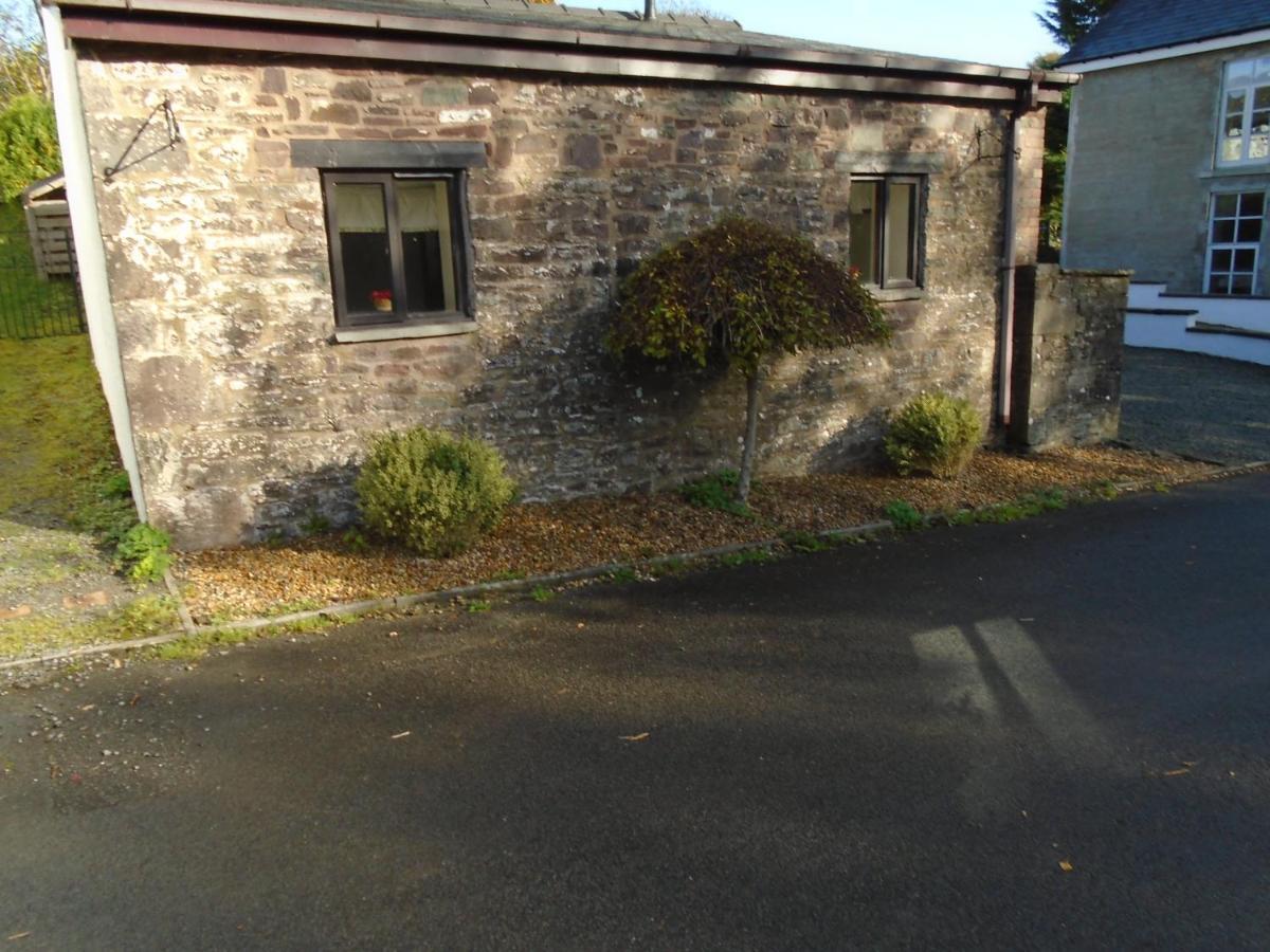 Auld Ffynnon Villa Brecon Exterior photo